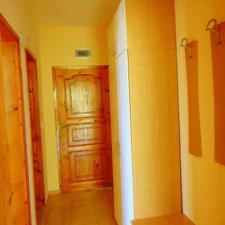 Cristal Hotel 2*