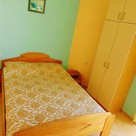 Cristal Hotel 2*